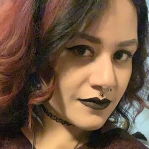 Meet your Posher, Maribel